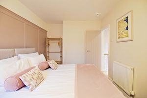 Photo 13- click for photo gallery